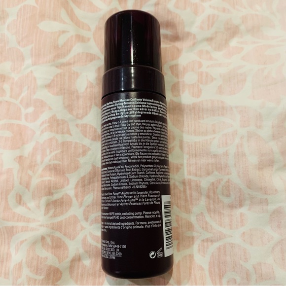 AVEDA_invati advanced™ thickening foam - Picture 6 of 7